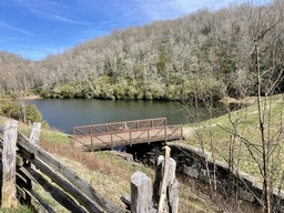 Sim's Pond Overlook is located at milepost 295.2 and sits at an elevation of 3,608 feet. It has access to Green Knob Trail. 